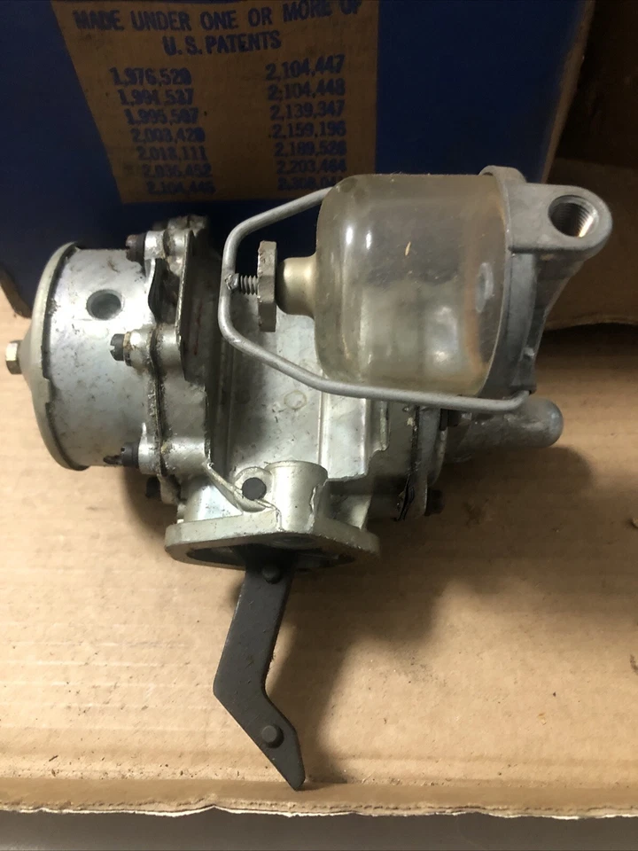 Studebaker Commander 1950 bomba de combustible doble acción aire acondicionado en caja 9496 Foto 2 de 4