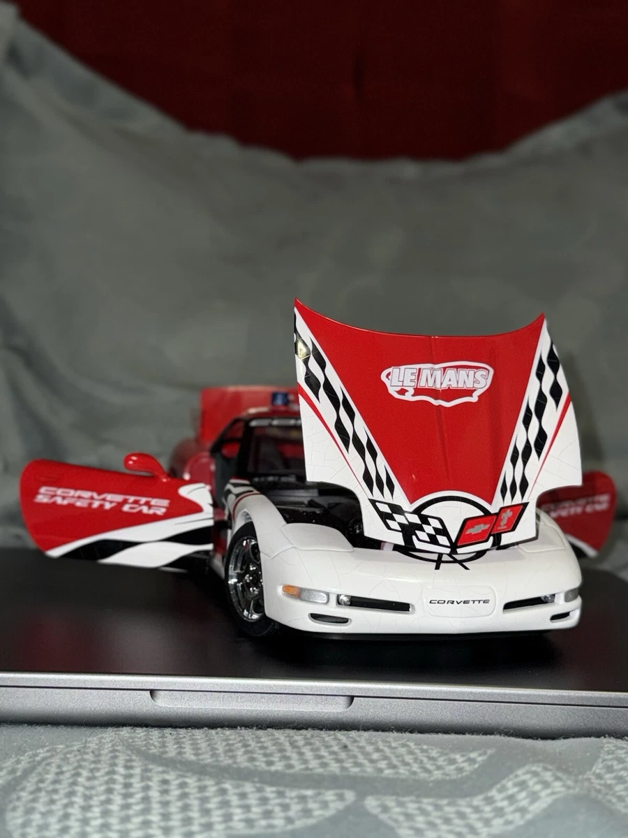 UT Chevrolet Corvette Chevrolet Contemporary Manufacture Diecast