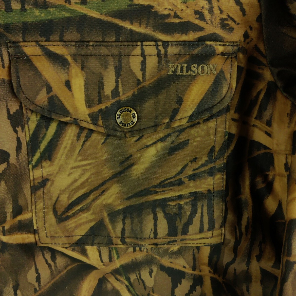 CC Filson x Mossy Oak Insulated Jac Shirt Shadow Grass Camo CC Filson x Mossy Oak Insulated Jac Shirt Shadow Grass Camo