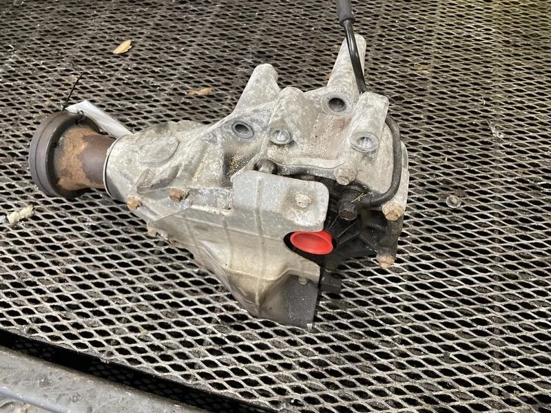 Conjunto de caja de transferencia Mercury Mariner 2006-2008 en OEM Foto 2 de 4