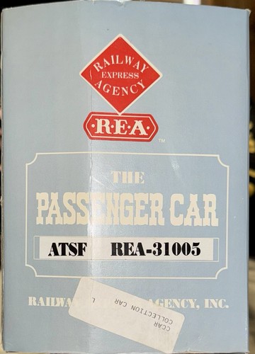 G REA p/n 31005 Passenger Car - Santa Fe W/ Metal Wheels (New In Box) - Picture 3 of 10