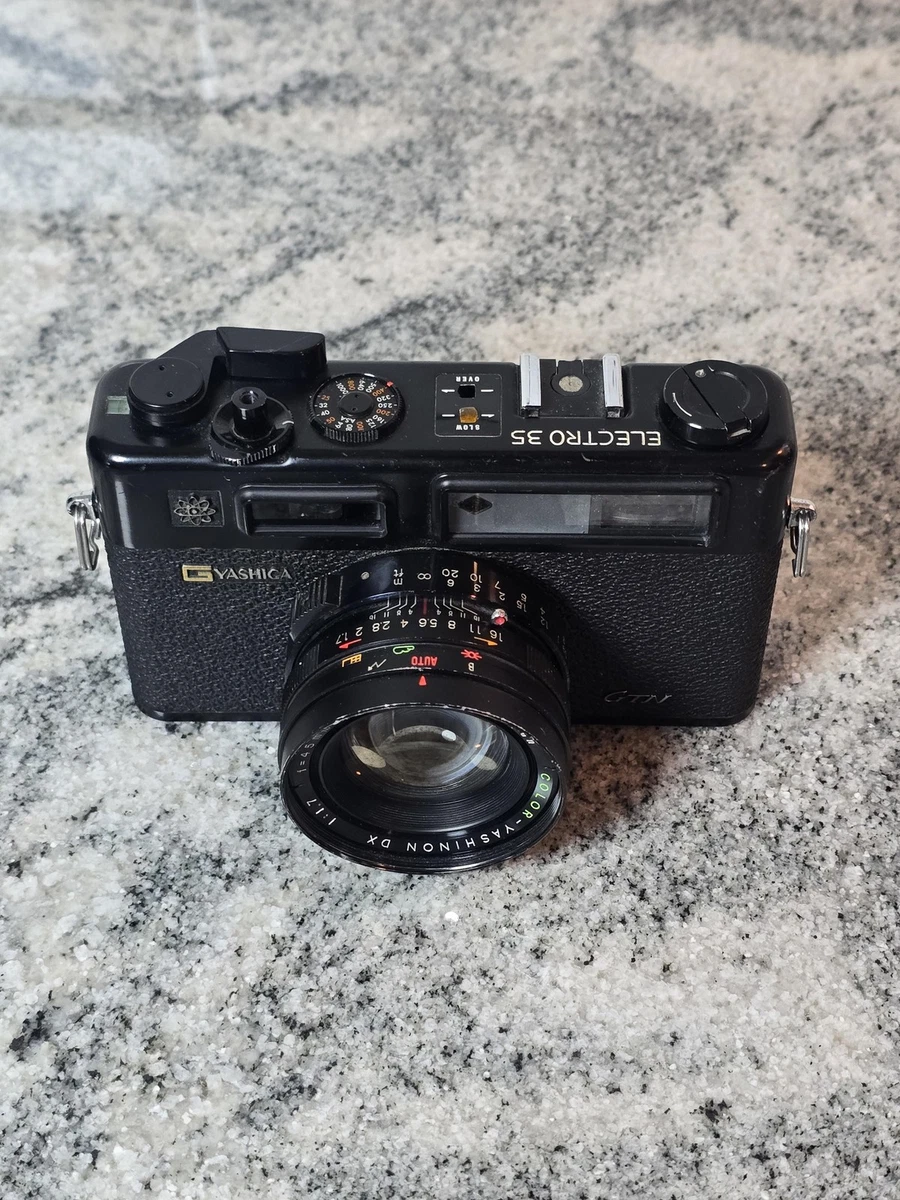 Vintage Yashica Electro 35 GSN Rangefinder 35mm Camera 45mm F1.7