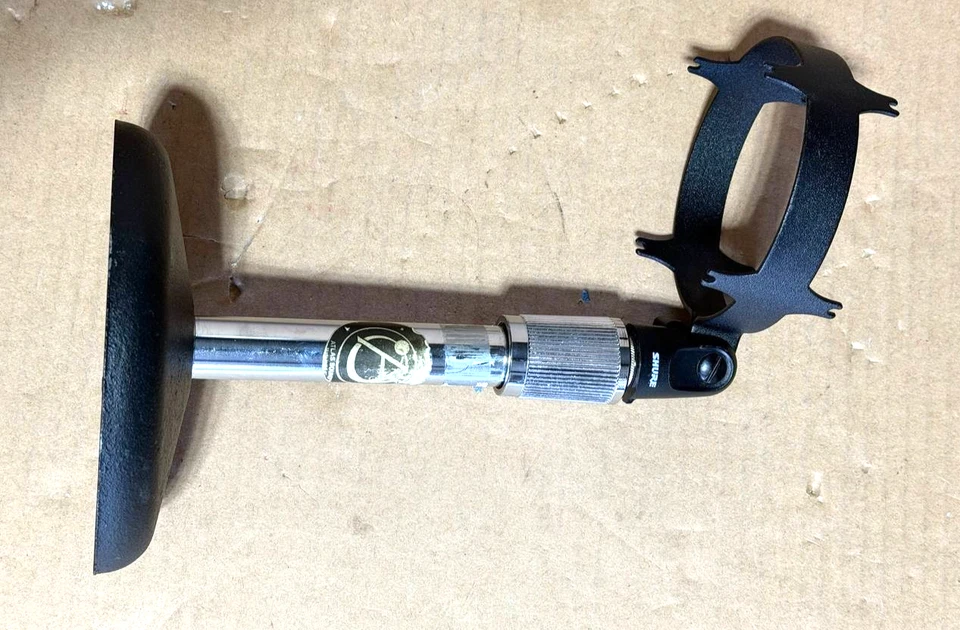 Atlas Sound Adjustable Microphone Stand with Shure Microphone Clip - Image 4 of 4