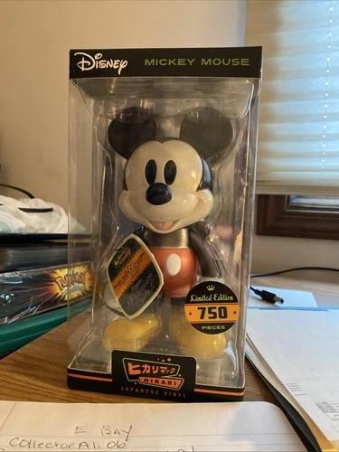 Funko Hikari: Disney - Mickey Mouse