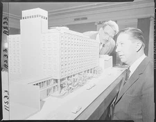 Benjamin Moscowitz of architectural firm of DeYoung Moscowitz Ros- 1956 Photo