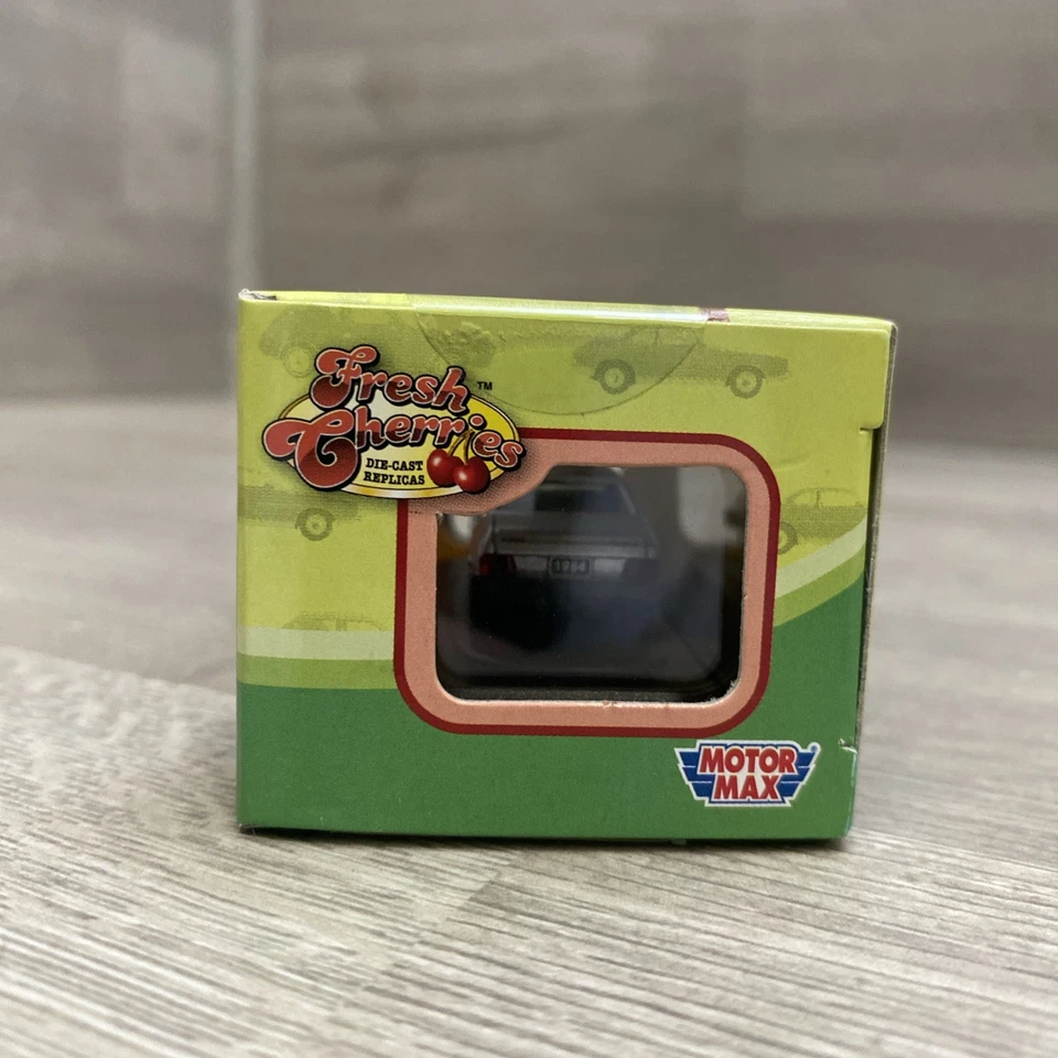 Motor Max 新鲜樱桃 1/87 HO 比例银色 1984 年福特节奏 — 第 3/4 张图片