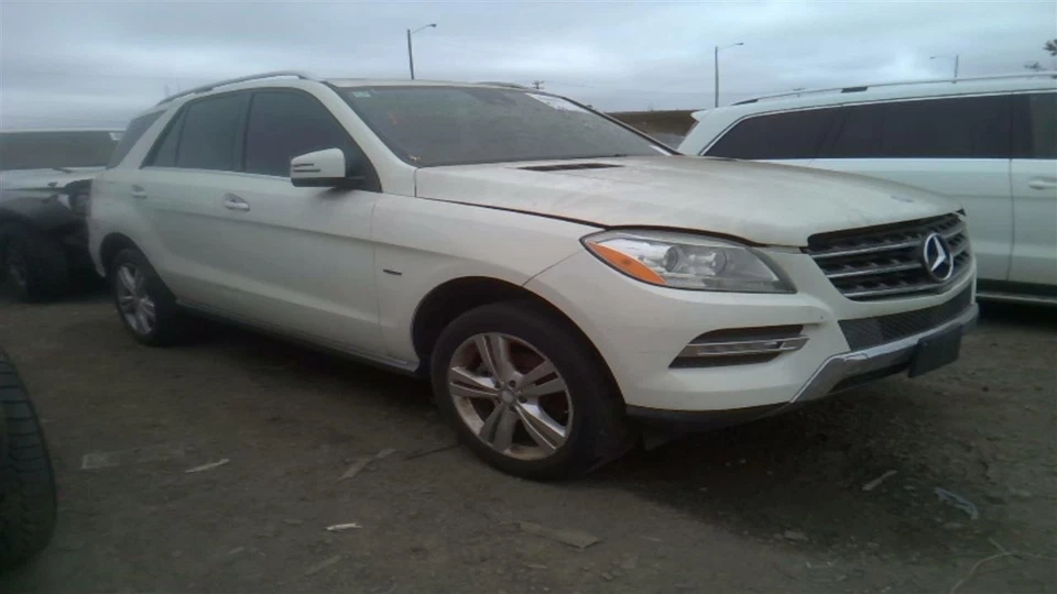 Used A/C Compressor fits: 2012 Mercedes-benz Mercedes ml-class 166 Type ML350 di - Image 4 of 4