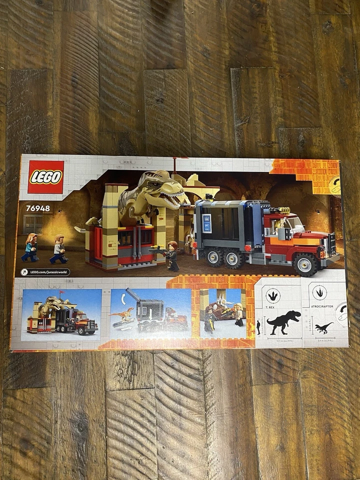 LEGO Jurassic World: T. rex & Atrociraptor Dinosaur Breakout (76948) - Image 2 of 2