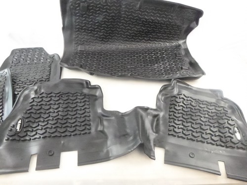 Rugged Ridge 4 Piece Rubber Floor Liner Mats For Jeep Wrangler 2011-2018 - Picture 4 of 5
