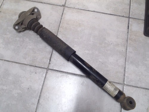 Stossdämpfer Hinterachse VW Golf Plus 1.6 1K/1KP/5M/1KM 1K0512011PN