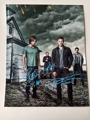 JENSEN ACKLES, JARED PADALECKI, MARK SHEPPARD signed Autogramm 28x35cm