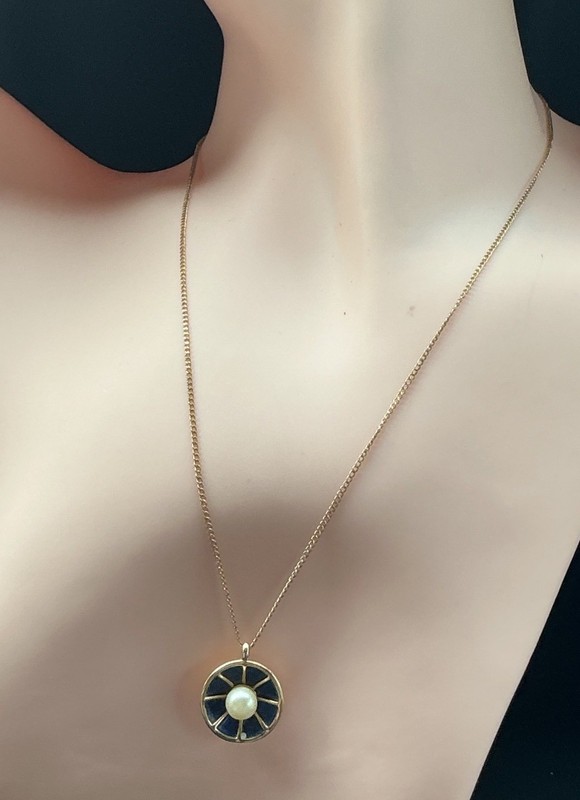 Crown Trifari Gold Pendant Necklace With Black Enamel & Pearl Accent On Delicate