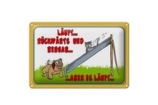 mrdeco Metall Schild 20x30cm  l&auml;uft R&uuml;ckw&auml;rts und bergab Hund Deko Blechschild