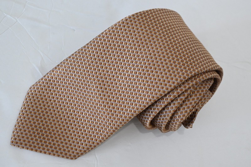 DAVID DONAHUE BROWN SILK MEN'S NECK Tie W:3 1/4" BY L:62"
