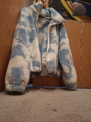 SO Women's Blue & White Cloud Print Sherpa Fleece Jacket