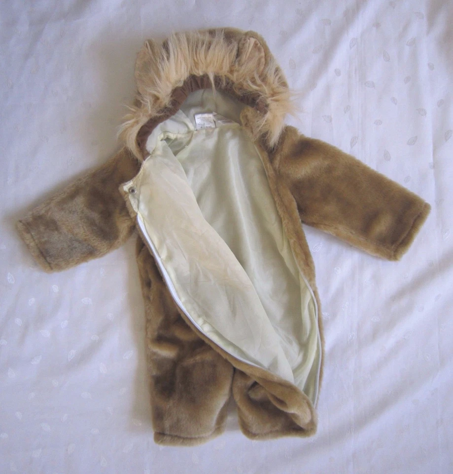 Cute One Piece Suit Fully Lined Tan Fur Lion Halloween Costume Size 12 Months - Image 3 of 4