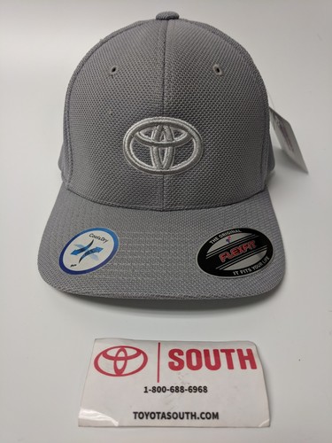 NEW Toyota Emblem Flexfit Cap Adult 