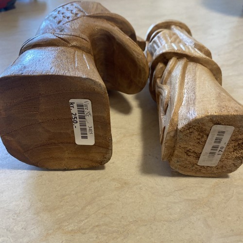 2 Viking Hand Carved wood Statues. Purchased In Sweden! - 第 6/9 張圖片