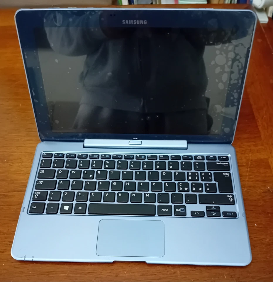 COMPUTER, NOTEBOOK SAMSUNG XE 500 t1c - Immagine 3 di 4