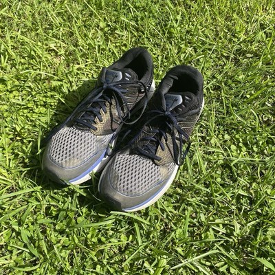 Karhu Synchron Ortix MRS men s running shoes US 12 / UK 11, Gray Blue Black