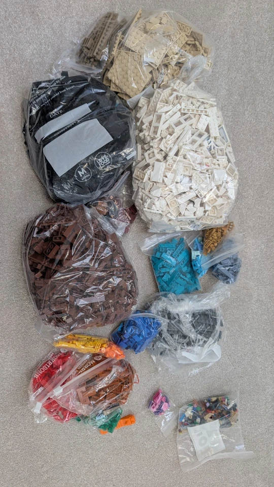 LEGO Ideas 21330 Home Alone, photo 3 of 5