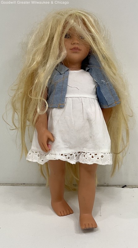 Battat Our Generation Phoebe Doll