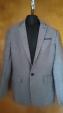 Boys 13-14 Year Old H M Gray Plaid Gray Blazer