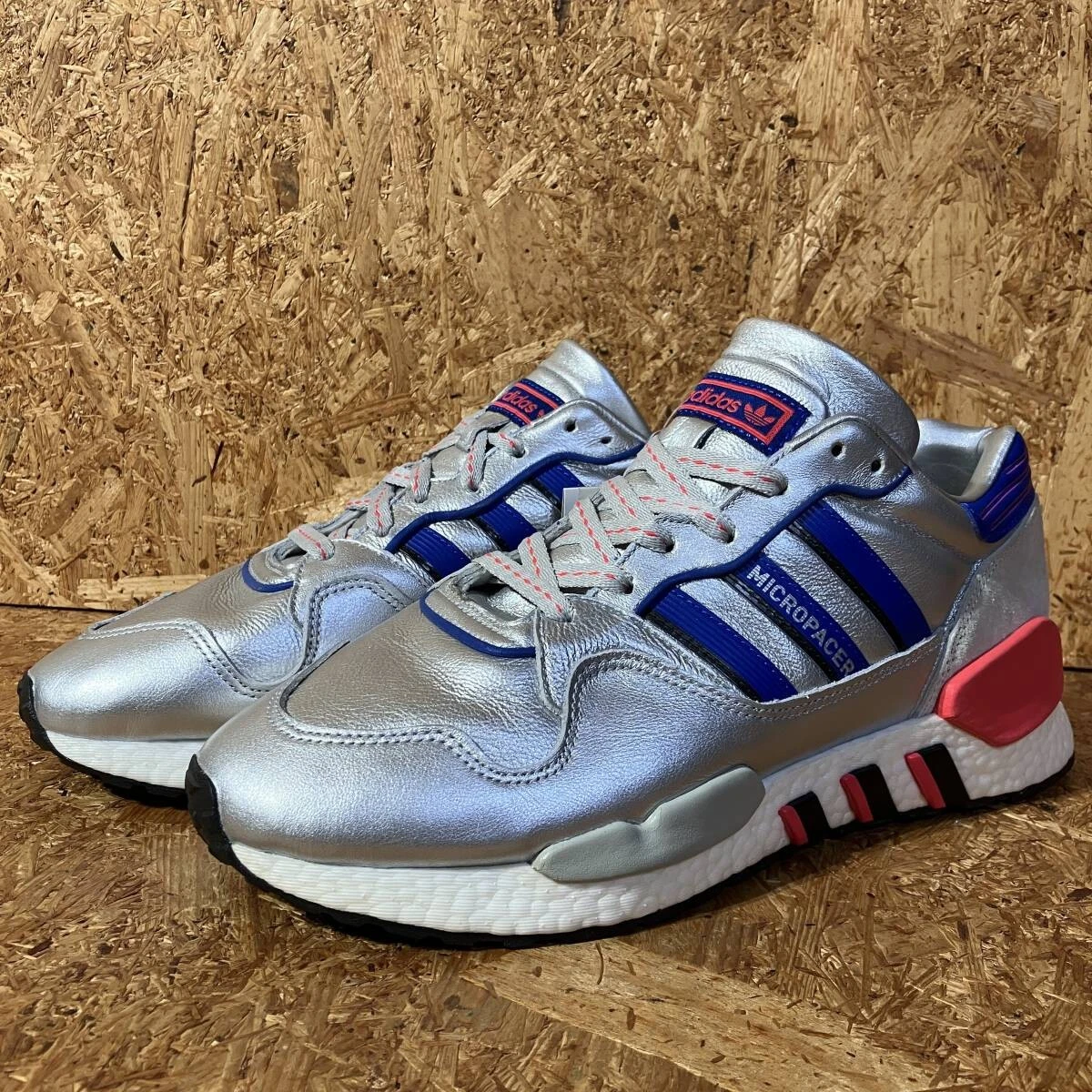 Preços baixos em adidas ZX 930 EQT Silver Metallic | eBay
