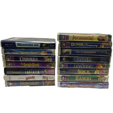15 Disney VHS Clamshell Lot Movies Classics Kids Collection 45 