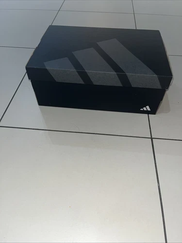 Adidas Quester 2 (Nero) (UK Taglia 9) (OTTIME CONDIZIONI)