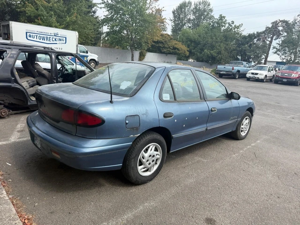 Used Loaded Beam Axle fits: 1998 Pontiac Sunfire front and rear active suspensio Foto 4 de 4