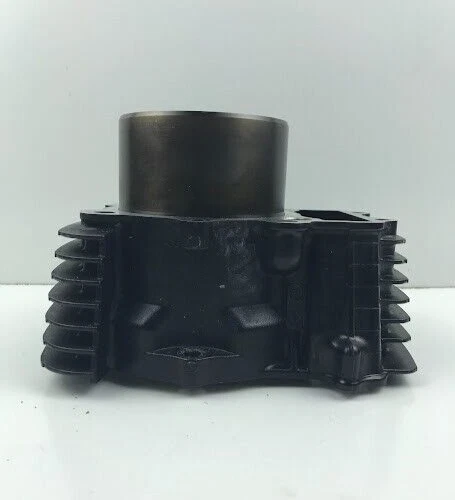 2004-2008 Kawasaki Vulcan Engine Cylinder Rear OEM199423 - Image 2 of 4