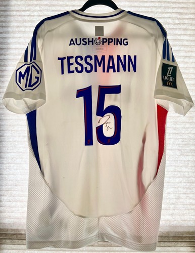Maglia Lione 2024 Tanner Tessmann autenticata autografata match-worn 1/1 - Foto 1 di 4