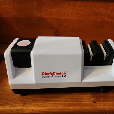 CHEFS CHOICE ELECTRIC DIAMOND HONE 3 STAGE KNIFE SHARPENER MODEL 110 