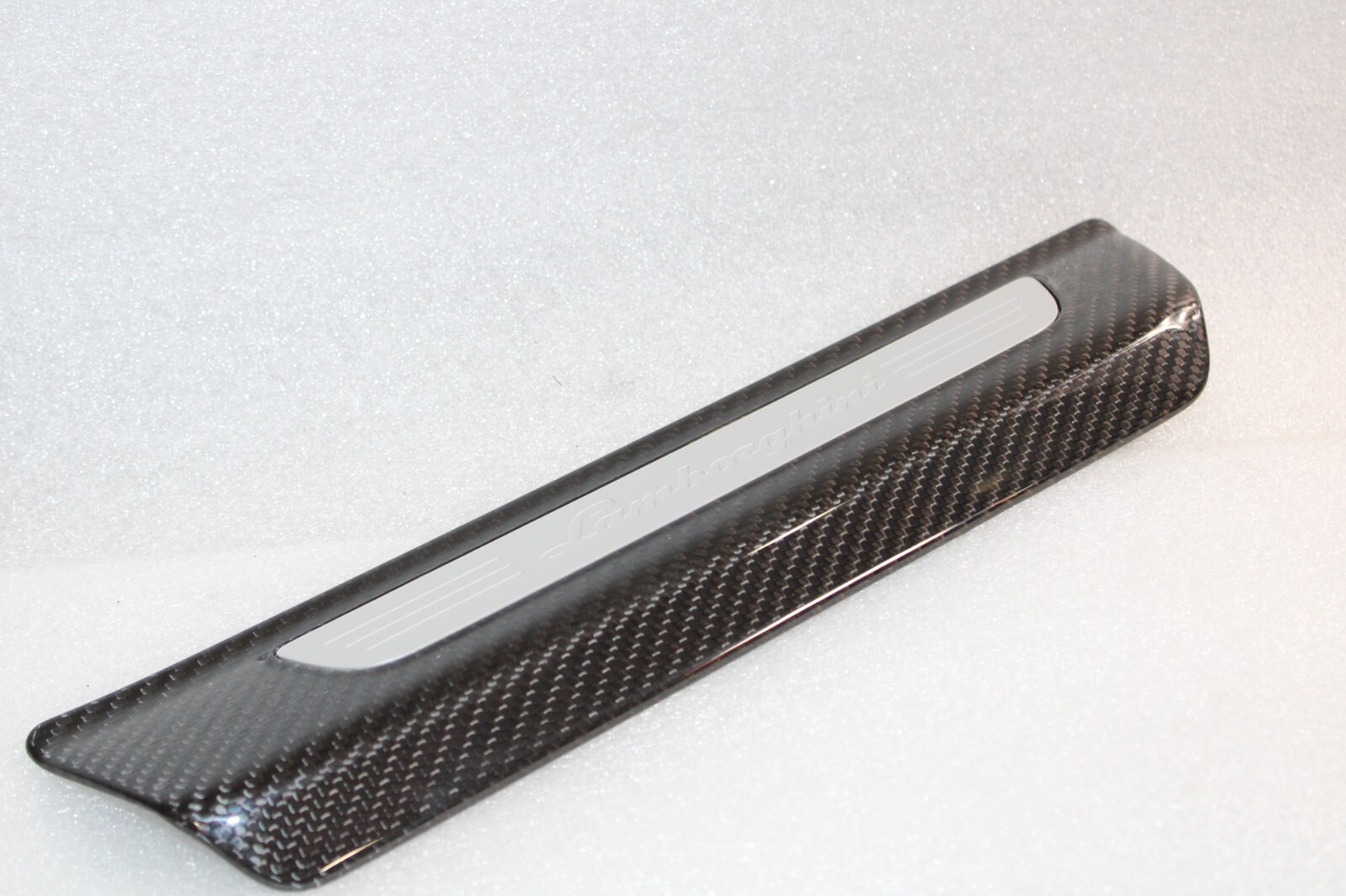 Lamborghini Urus, Carbon Fiber, RH, Rear Door Step Plate, Used, P/N 4ML853376B