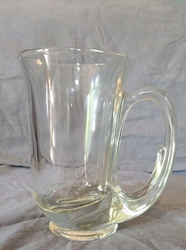 Tiara Indiana Glass Hunter Horn 12oz Mug