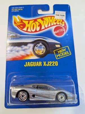 1992 Hot Wheels Blue Card #203 Jaguar XJ220 Silver w/ Ultra Hot Hubs