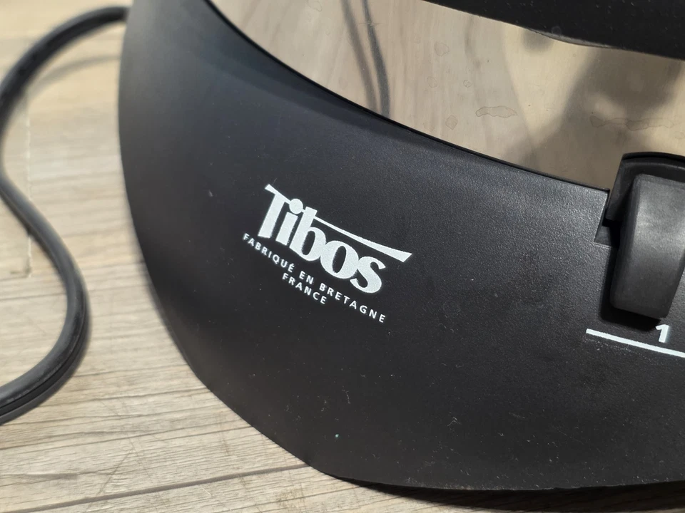 Máquina de crepe elétrica Tibos Krampouz CEBPC2BS creperia feita na França - Imagem 2 de 4