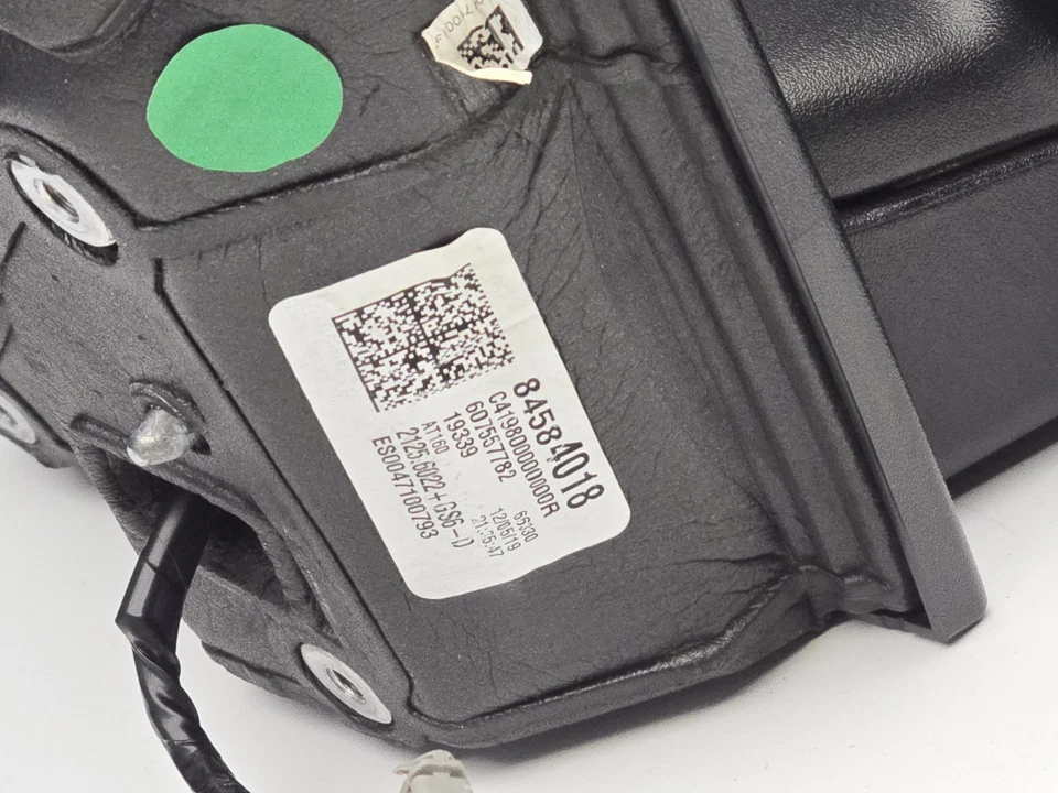 Espejo retrovisor exterior derecho del pasajero 84584018 OEM de cuarzo ahumado para GMC Acadia Foto 4 de 4