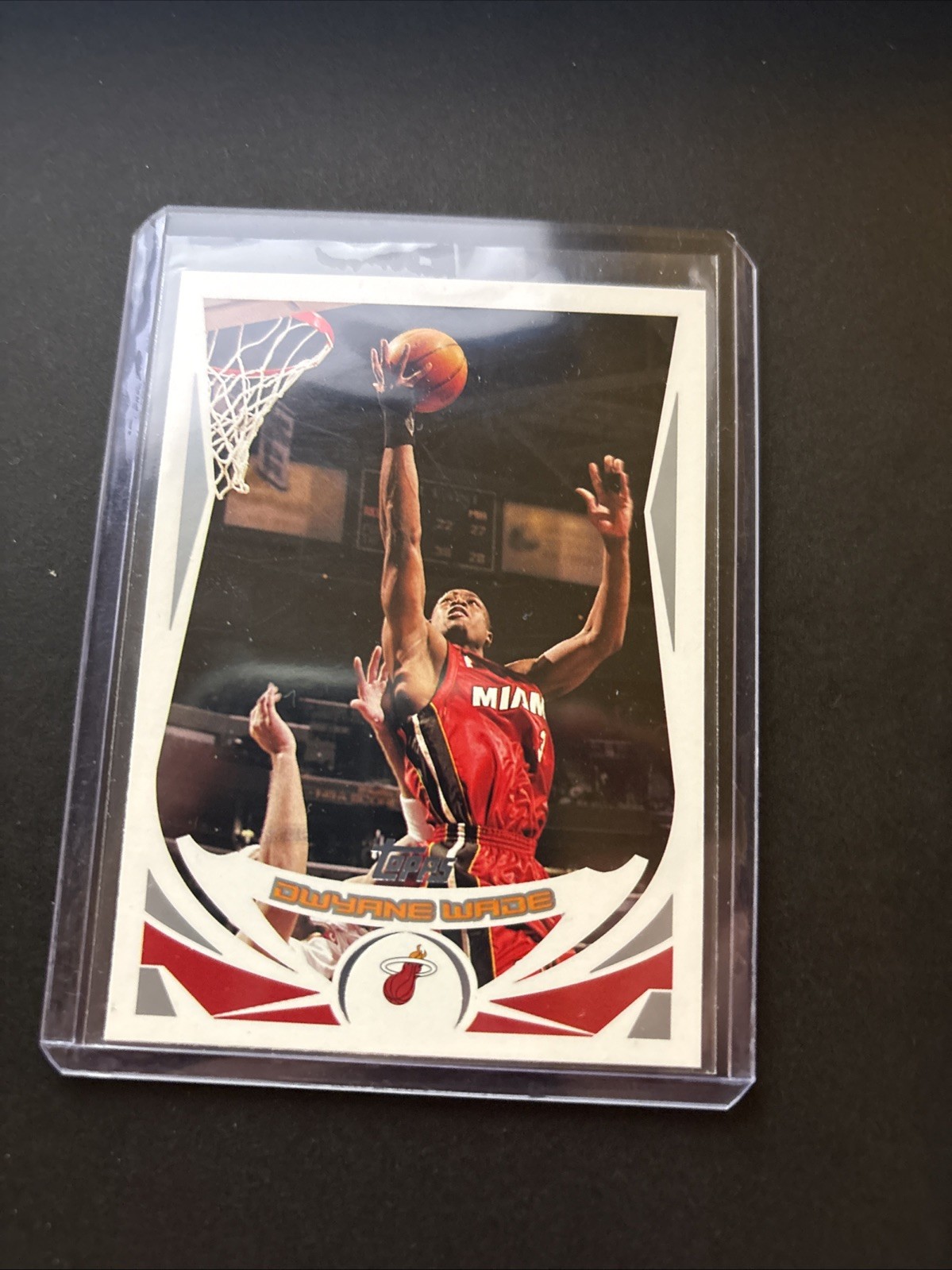 2004-05 Topps Chrome - Dwyane Wade #68