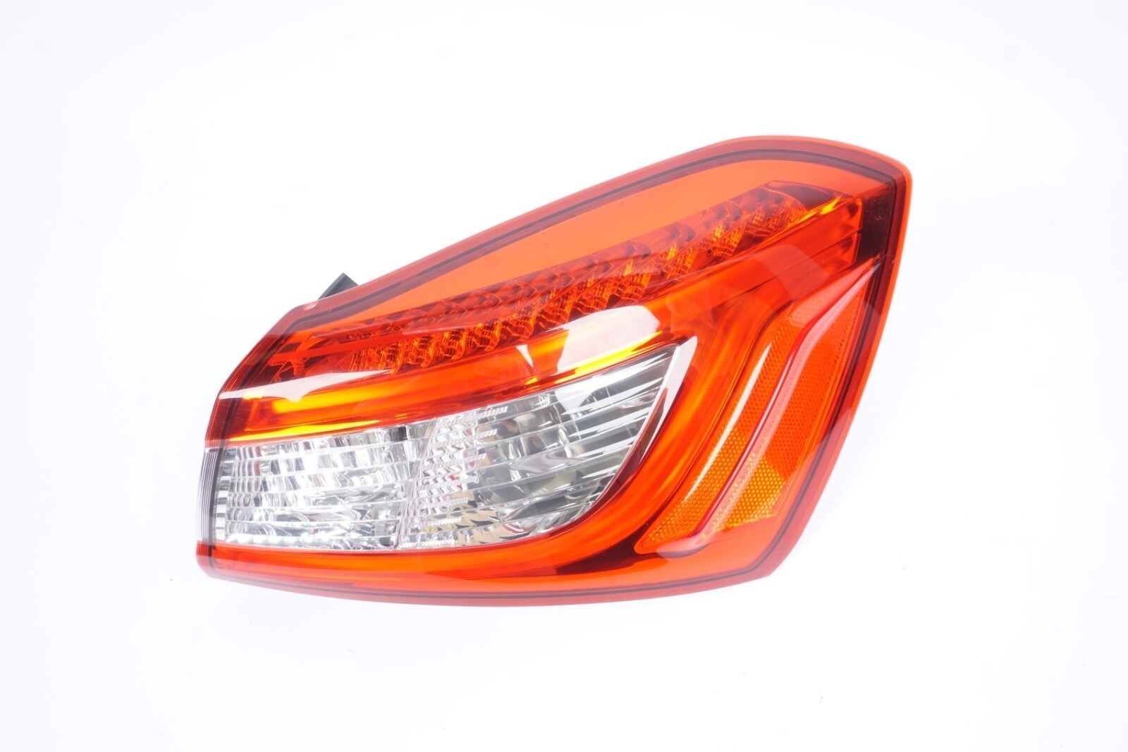 2014 - 2017 MASERATI GHIBLI M157 REAR RIGHT TAIL LIGHT LED OUTER OEM