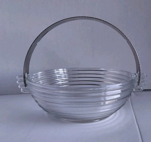 Anchor Hocking Manhattan Park Avenue Clear Glass 7 ½” Winged Bowl Deco Handle