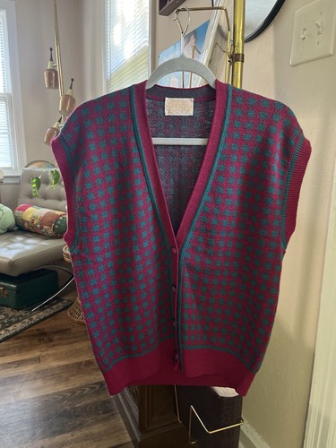 1980s Vintage Pendleton Pure Wool Teal and Magenta Checkered Vest