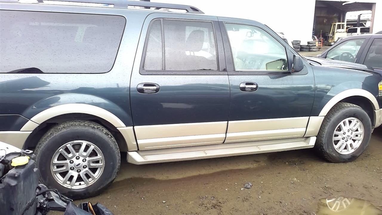 Used Right Door Mirror fits: 2009 Ford Expedition Power smooth painted approach