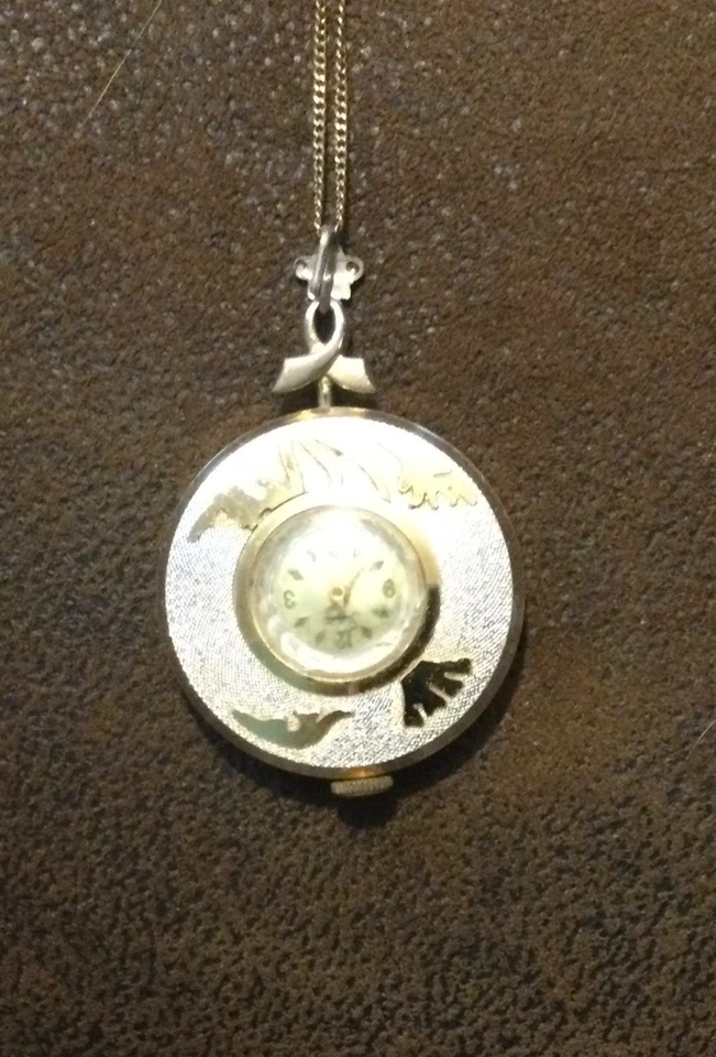 Винтажный лот из 5 медальонов, часы, подвеска ожерелья, хорошее состояние товара! - Изображение 4 из 4