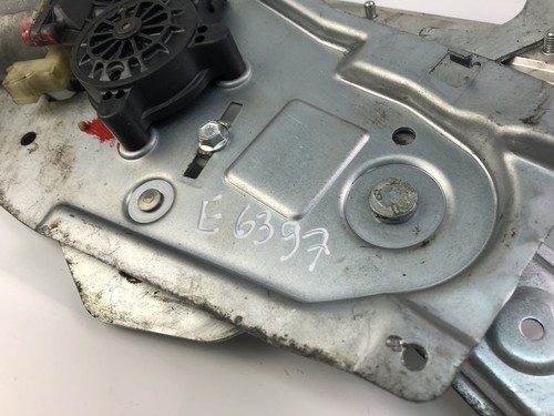 SAAB 9-5 YS3E 117997-XXX Front Door Window Control Motor 2007 14491951 - Picture 2 of 5