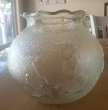 British Depression Registered 1930 Raised Tulips Stippling Glass Fish Bowl Vase