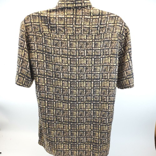 J. Ferrar Short Sleeve Button Front Gold Black 100% Rayon Mens Size S / CH. - Picture 3 of 4