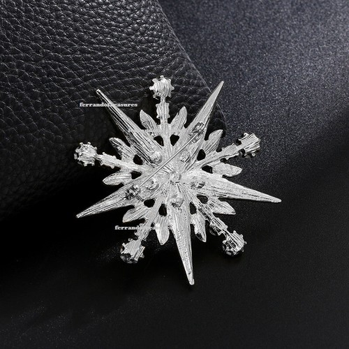 Star of Bethlehem Crystal Rhinestone Christmas Brooch Pin Blue Velvet Bag VIDEO - Picture 2 of 3