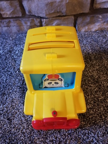 Vintage 1989 Tomy Tuneyville Pipewagon w/ 3 Records Tested Works Awesome! - Picture 5 of 9